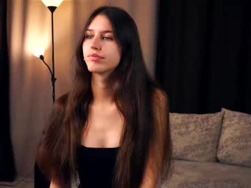 Cieraalstrom Chaturbate stream image from August 27, 2025