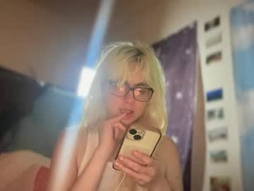 Honeyxlimbed Chaturbate stream image from August 27, 2025
