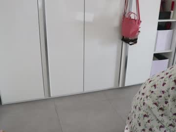 Catty190 Chaturbate stream image from August 27, 2025