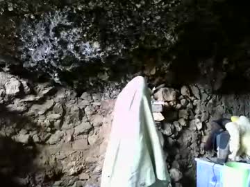 Freya_Omastek Chaturbate stream image from August 27, 2025
