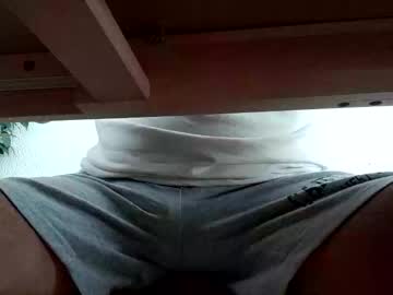 Jcho22560 Chaturbate stream image from August 27, 2025