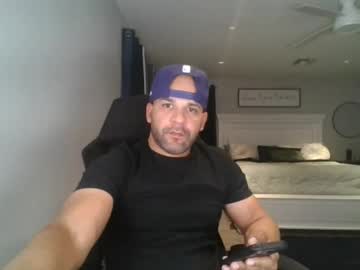 Thatazguyaz Chaturbate stream image from August 27, 2025