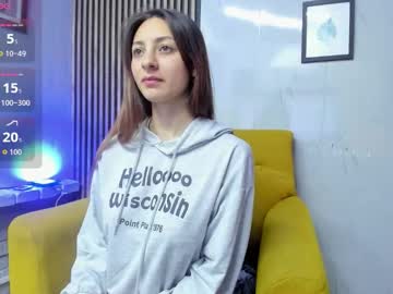 Milu_Collins Chaturbate stream image from August 27, 2025