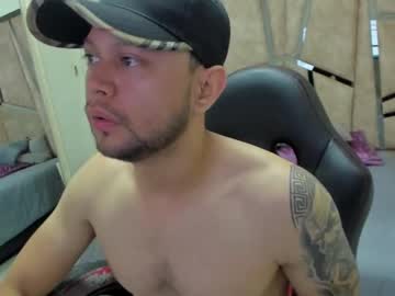 Razeking Chaturbate stream image from August 27, 2025