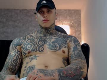 Aaron_Flex92 Chaturbate stream image from August 27, 2025
