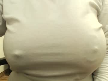 Hidden_Face_22 Chaturbate stream image from August 27, 2025