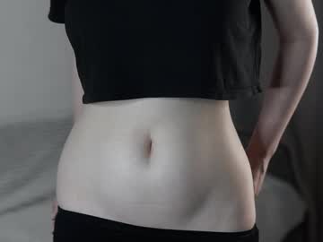 Cuteexe Chaturbate stream image from August 27, 2025
