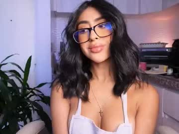 Sara_Albrecht Chaturbate stream image from August 27, 2025