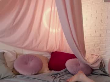 Liv_Fay Chaturbate stream image from August 27, 2025