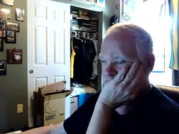 Midwestdad09 Chaturbate stream image from August 27, 2025