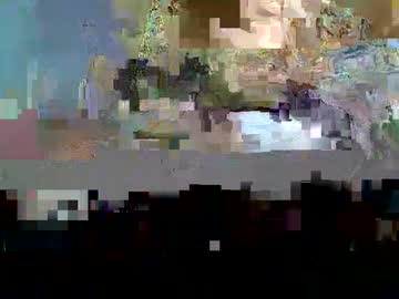 Goldiethelight Chaturbate stream image from August 27, 2025