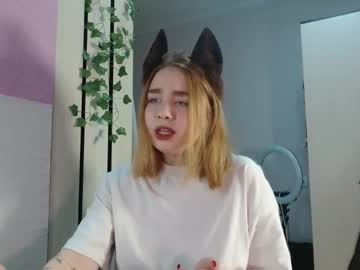 Amberhush Chaturbate stream image from August 27, 2025