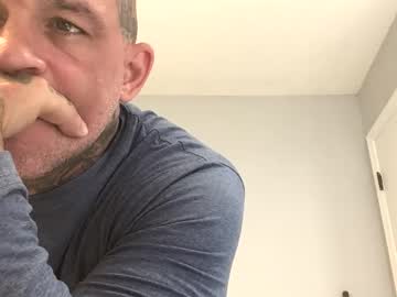 Splay2520 Chaturbate stream image from August 27, 2025