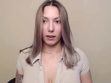 Vanessakim_ Chaturbate stream image from August 27, 2025