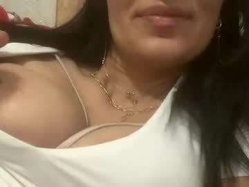 Yourjessywet Chaturbate stream image from August 27, 2025