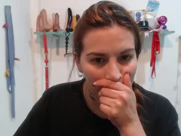 Cloepussy Chaturbate stream image from August 27, 2025
