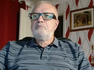 Daddiescockforyou Chaturbate stream image from August 27, 2025