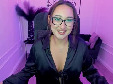 Evasarazardje Chaturbate stream image from August 27, 2025