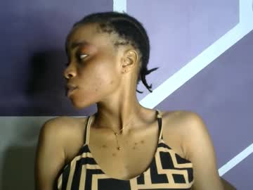 Hottie_Baddie14 Chaturbate stream image from August 27, 2025