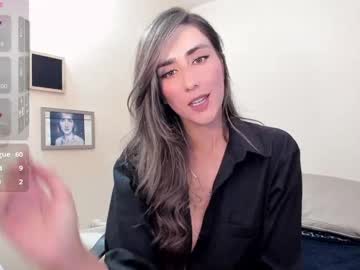 Moriahhoe Chaturbate stream image from August 27, 2025