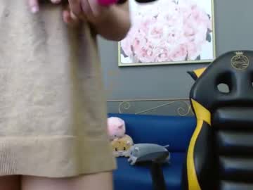 Olivia_Russo Chaturbate stream image from August 27, 2025