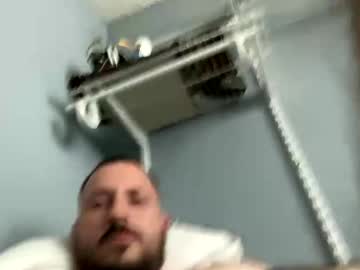 Onmyway2u2 Chaturbate stream image from August 27, 2025