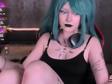 Nicolefloret Chaturbate stream image from August 27, 2025