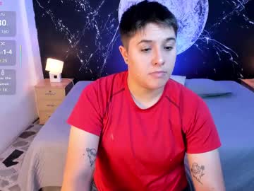 Iangilbert Chaturbate stream image from August 27, 2025