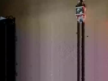 Joshsemail81 Chaturbate stream image from August 27, 2025