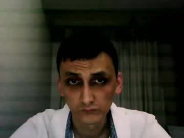 Awesenheit Chaturbate stream image from August 27, 2025