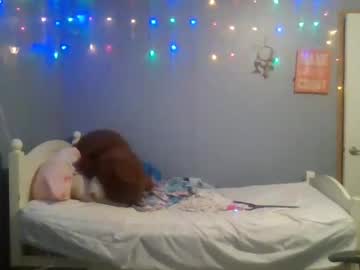 Curvyplayday Chaturbate stream image from August 27, 2025