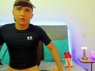 Leo_Rivers Chaturbate stream image from August 27, 2025