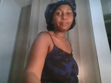 Milky_Submissive Chaturbate stream image from August 27, 2025