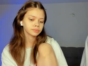 Chancetolove Chaturbate stream image from August 28, 2025