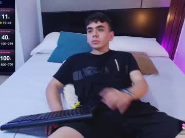 Jey_Keler Chaturbate stream image from August 28, 2025