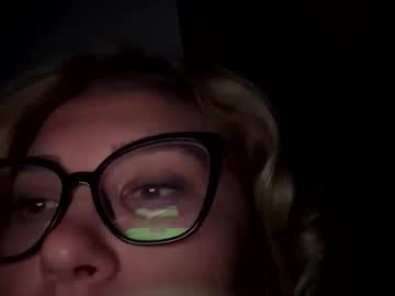 Princessbubblegum11 Chaturbate stream image from August 28, 2025