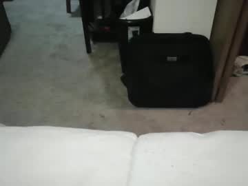 Pimpmeouttostrangers Chaturbate stream image from August 28, 2025