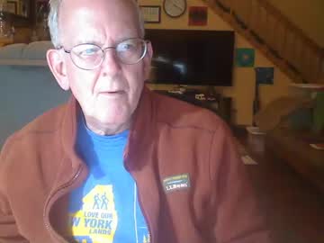 Dickmendel Chaturbate stream image from August 28, 2025