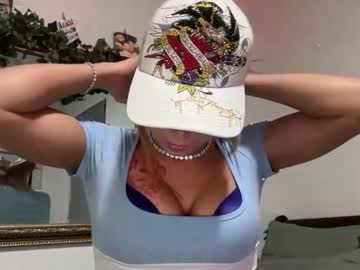 Pyttjenna Chaturbate stream image from August 28, 2025
