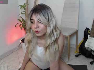 Shy_Kloe Chaturbate stream image from August 28, 2025