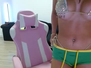 Bbyshaniax Chaturbate stream image from August 28, 2025