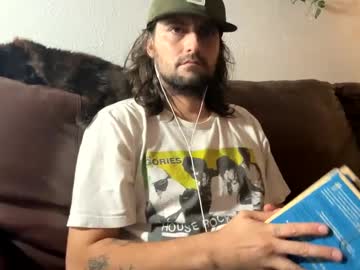 Crashnasty Chaturbate stream image from August 28, 2025
