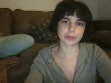 N1c3gurl420 Chaturbate stream image from August 28, 2025