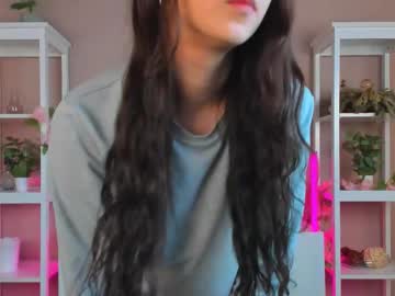 Millicentminjares Chaturbate stream image from August 28, 2025