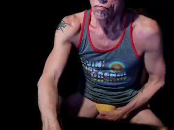 Notsostr8guy Chaturbate stream image from August 28, 2025