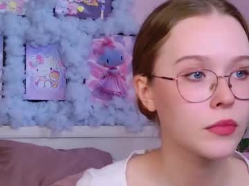 Mandymilson Chaturbate stream image from August 28, 2025