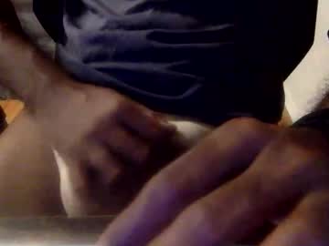 Pradoman1111 Chaturbate stream image from August 28, 2025