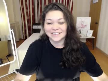 Sweetmilf777 Chaturbate stream image from August 28, 2025