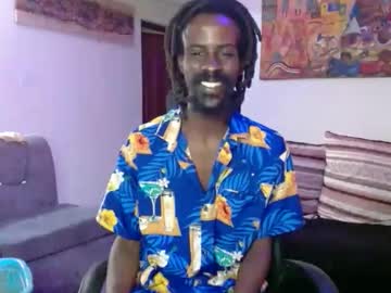 Maylomarl Chaturbate stream image from August 28, 2025