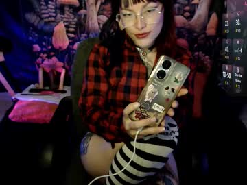 Missfungi Chaturbate stream image from August 28, 2025